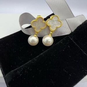 Dubai 18k Gold plated with Pearl Earrings